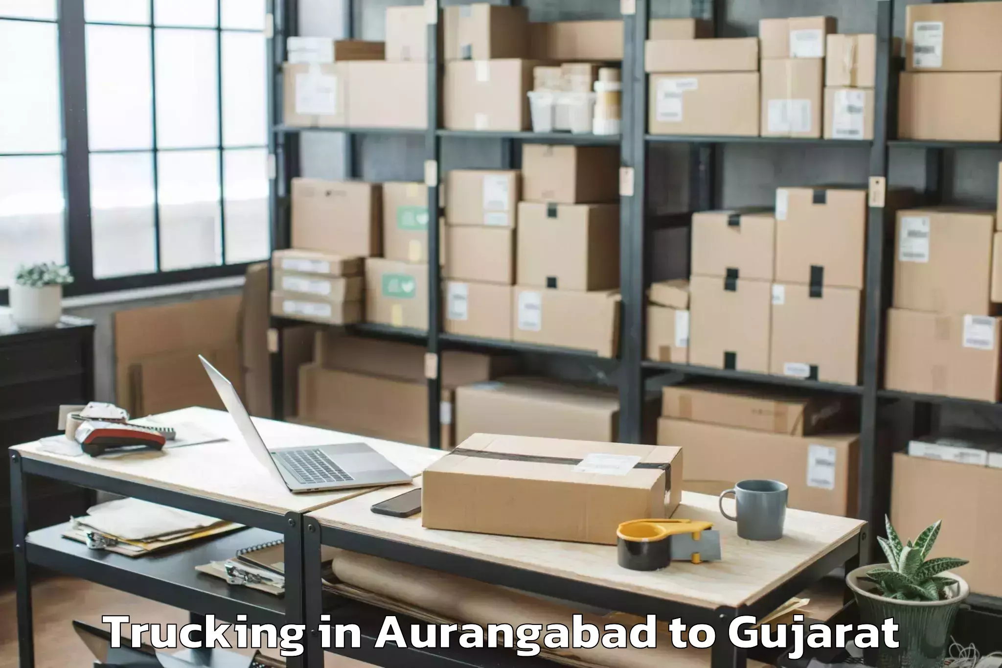 Book Aurangabad to Palitana Trucking Online